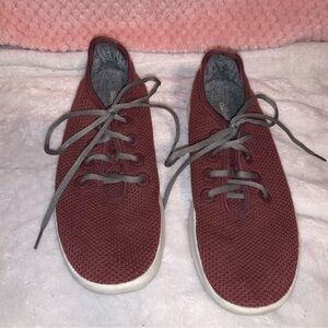 Allbirds women’s tree runners sneakers